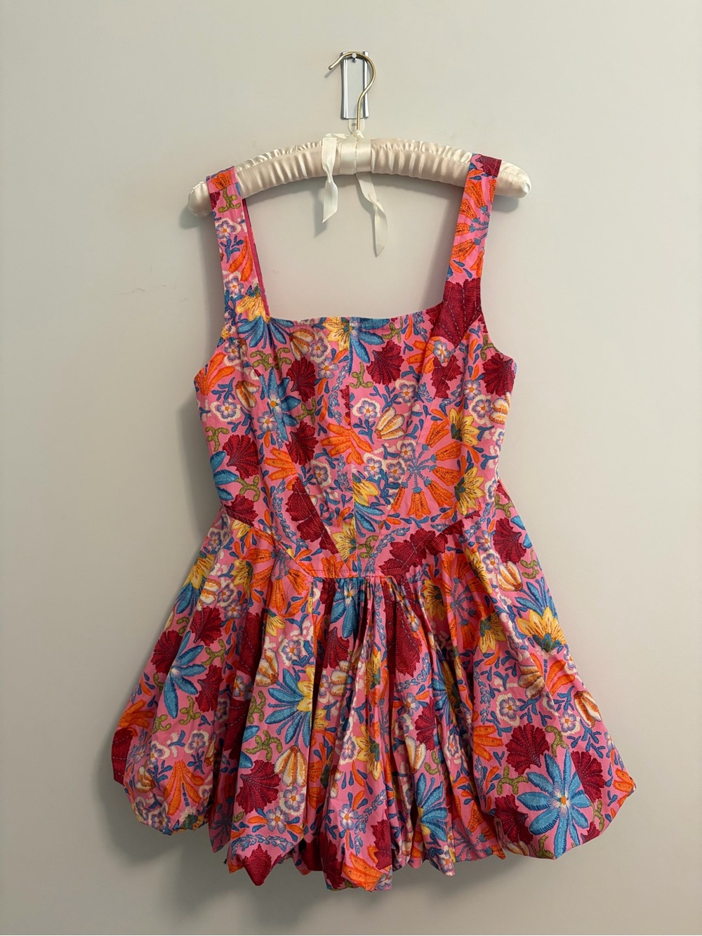 NWT Olivaceous Boutique Floral Bubble Romper L
